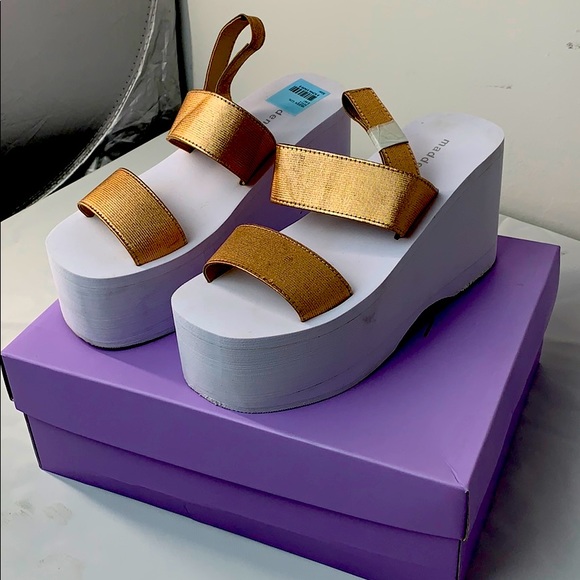 madden girl keely platform sandals